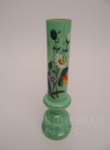 váza  malované opálové sklo