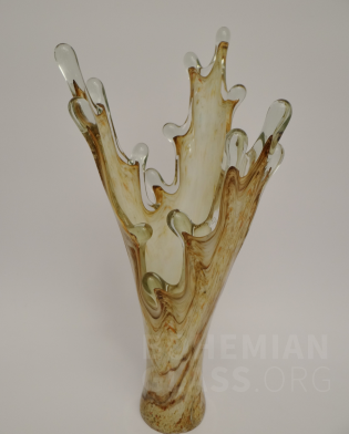 váza hutní sklo