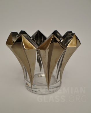 váza lisované sklo - platinované