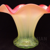 váza "Opalescent"