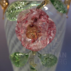 váza "Přejímané opálové sklo s hutními nálepy" v bronzovém stojanu