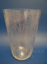 váza  leptané ryté sklo