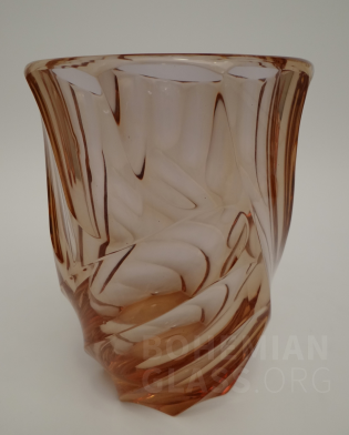 váza broušené sklo Heliolit