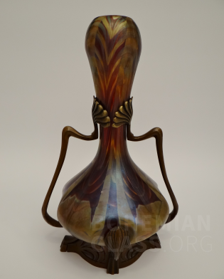 váza v bronzové montáži - vrstvené sklo - česaný dekor