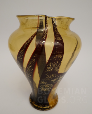 váza "Loetz Hornglas"