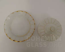 Alabastrové a opálové broušené sklo