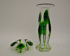Kristall mit olivgrün und aquamarin Auflagen