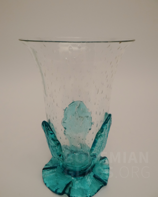 váza "Kontrolované bublinky - Hutní nálepy"