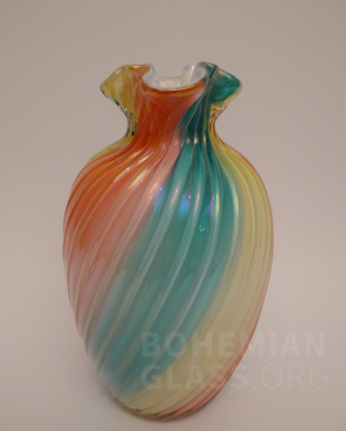 váza "Regenbogen Opal", DEK ?