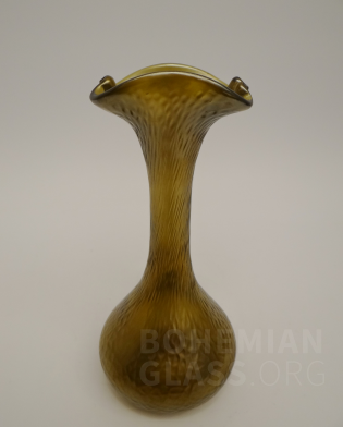 váza bronze martelé