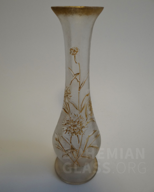 váza leptaný a broušený florální dekor