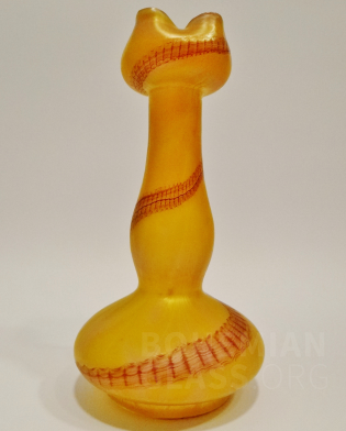 váza "Orange mit Spiraldekor"