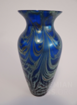 váza irizované sklo - česaný dekor - NID 10
