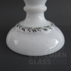 váza malované mléčné sklo